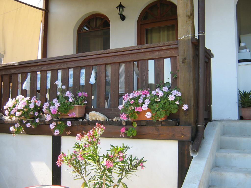 South Beach Villa Синеморец Номер фото