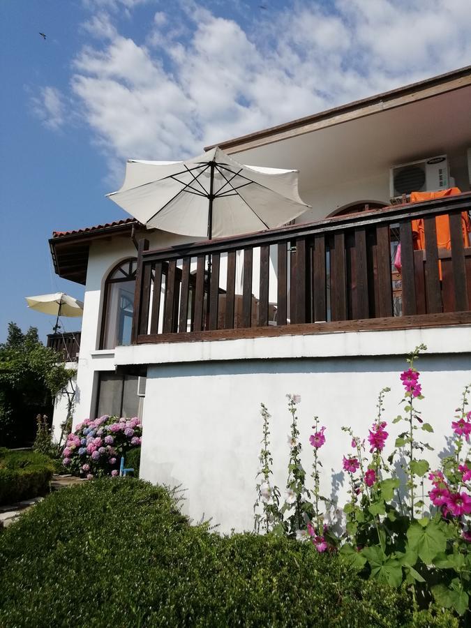 South Beach Villa Синеморец Экстерьер фото